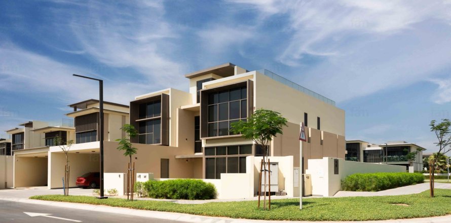 5 bedrooms Villa  No. 117855