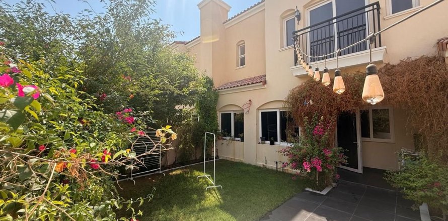 3 bedrooms Townhouse  No. 117852