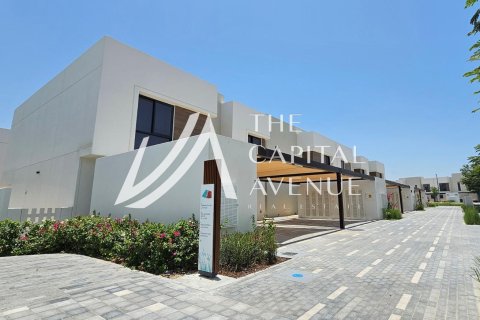 3 bedrooms Villa on the Yas Island, UAE No. 32809 16