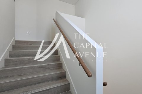 3 bedrooms Villa on the Yas Island, UAE No. 32809 25