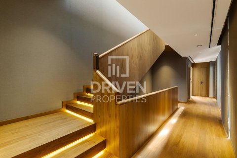 4 bedrooms Townhouse in Jumeirah Bay Island, UAE No. 191669 9