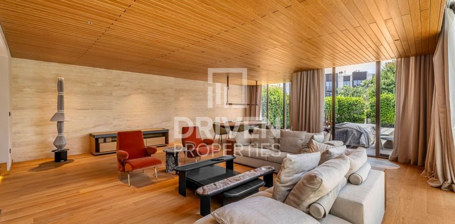 5 bedrooms Villa in Jumeirah Bay Island, UAE No. 191670