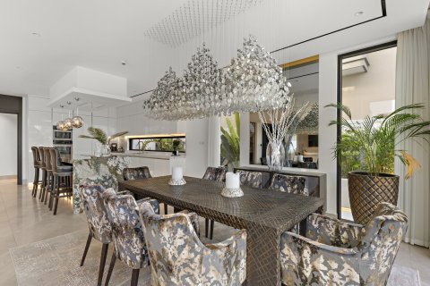 Вилла с 5 спальнями в Дубай, ОАЭ №147089 15