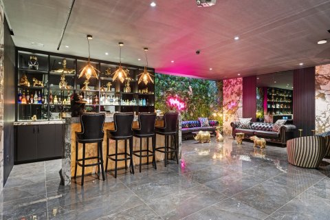 Вилла с 5 спальнями в Дубай, ОАЭ №147089 27