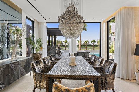 Вилла с 5 спальнями в Дубай, ОАЭ №147089 14