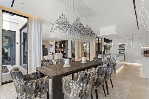 Вилла с 5 спальнями в Дубай, ОАЭ №147089 16