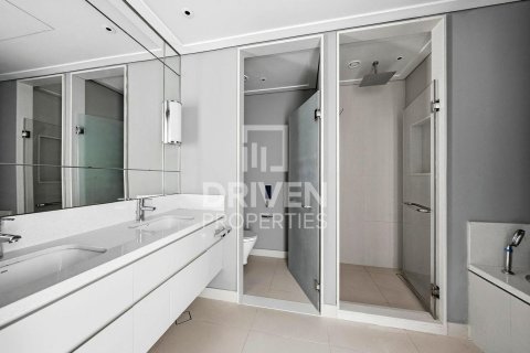Квартира с 3 спальнями в Vida Residence Downtown, ОАЭ №192150 22