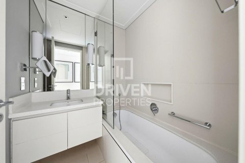 Квартира с 3 спальнями в Vida Residence Downtown, ОАЭ №192150 21