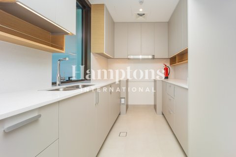 Квартира с 3 спальнями №119905 23