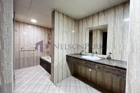 2 bedrooms Apartment in Doha, Qatar No. 58002 15