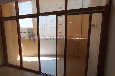 3 bedrooms Apartment in Doha, Qatar No. 58003 8