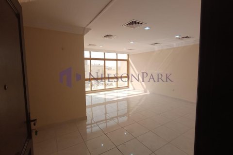 3 bedrooms Apartment in Doha, Qatar No. 58003 4