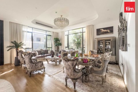 Вилла с 5 спальнями  №126761 2