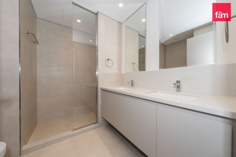 3 bedrooms Apartment in Dubai, UAE No. 198332 15