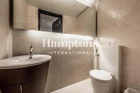 Квартира с 2 спальнями в Бурдж-Халифа, ОАЭ №145972 25