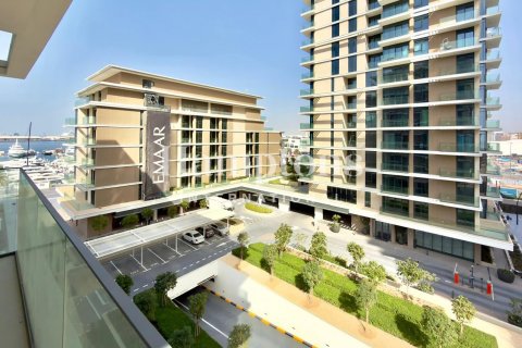 Квартира с 2 спальнями в Mina Rashid, ОАЭ №145971 16