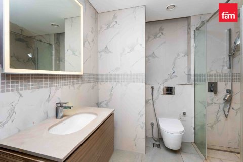 3 bedrooms Apartment in Dubai, UAE No. 168019 10