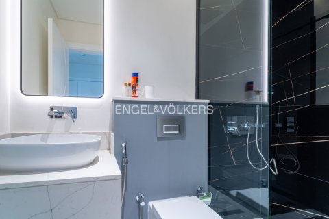 2 bedrooms Apartment in Business Bay, UAE No. 210478 22