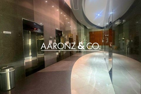 82m² Office in Business Bay, UAE No. 145083 10