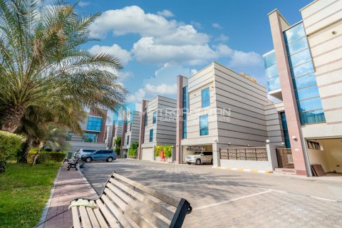 Villa de 11 dormitorios No. 127095 6