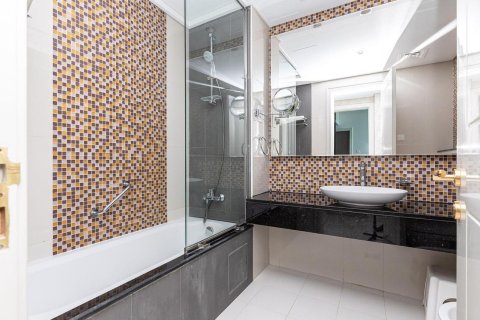 2 bedrooms Apartment in Downtown Dubai (Downtown Burj Dubai), UAE No. 192484 9
