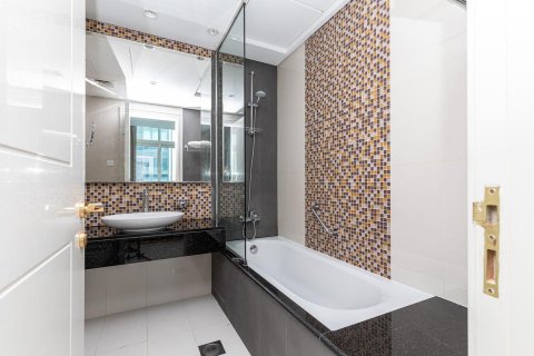 2 bedrooms Apartment in Downtown Dubai (Downtown Burj Dubai), UAE No. 192484 19