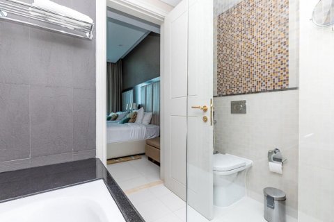 2 bedrooms Apartment in Downtown Dubai (Downtown Burj Dubai), UAE No. 192484 18