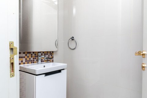 2 bedrooms Apartment in Downtown Dubai (Downtown Burj Dubai), UAE No. 192484 13