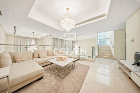 6 bedrooms Villa in Meydan, UAE No. 192482 3