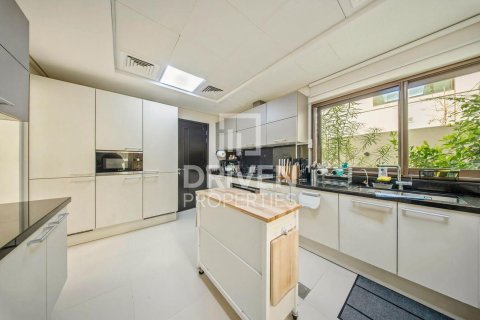 6 bedrooms Villa in Meydan, UAE No. 192482 22