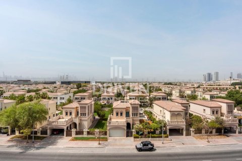 Квартира с 2 спальнями в Jumeirah Village Triangle, ОАЭ №191342 13