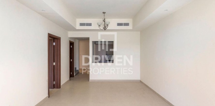 Villa de 4 chambres à District 11, UAE No. 191343
