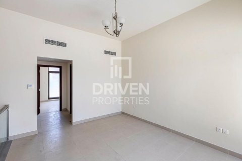 Villa de 4 chambres à District 11, UAE No. 191343 13
