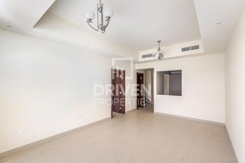 Villa de 4 chambres à District 11, UAE No. 191343 3