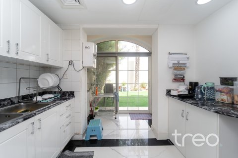 Townhouse de 3 dormitorios en The Springs, UAE No. 203929 7
