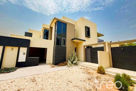 Villa de 4 dormitorios en Dubai Hills Estate, UAE No. 203930