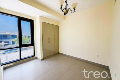 Villa de 4 dormitorios en Dubai Hills Estate, UAE No. 203930 5