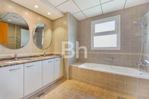 3 bedrooms Apartment in Motor City, UAE No. 68212 13