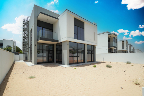 Villa de 5 dormitorios No. 124988 2