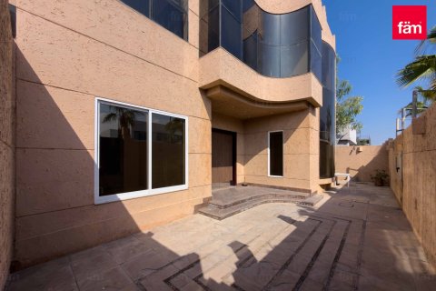 Villa de 8 chambres à Umm Suqeim, UAE No. 141221 27