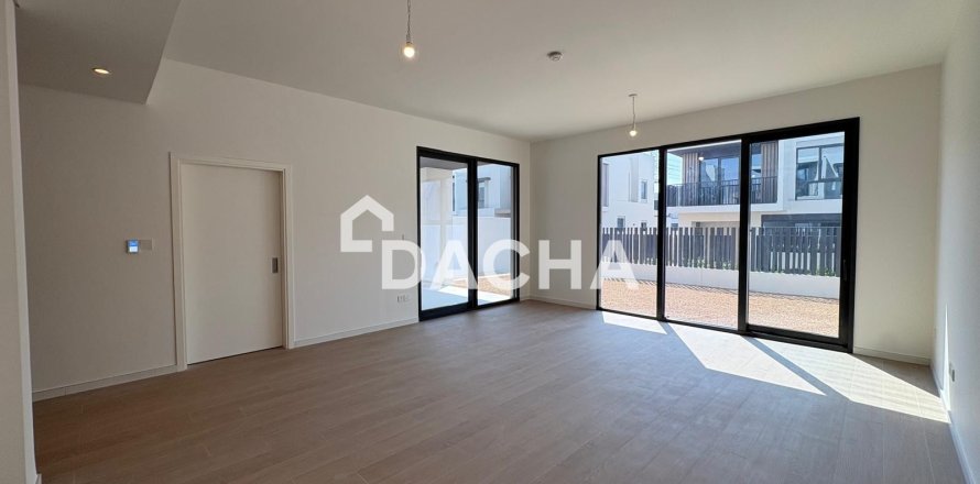 Townhouse de 4 chambres à Jebel Ali, UAE No. 198491