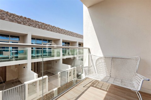4 bedrooms Townhouse in Dubai Land, UAE No. 198494 8
