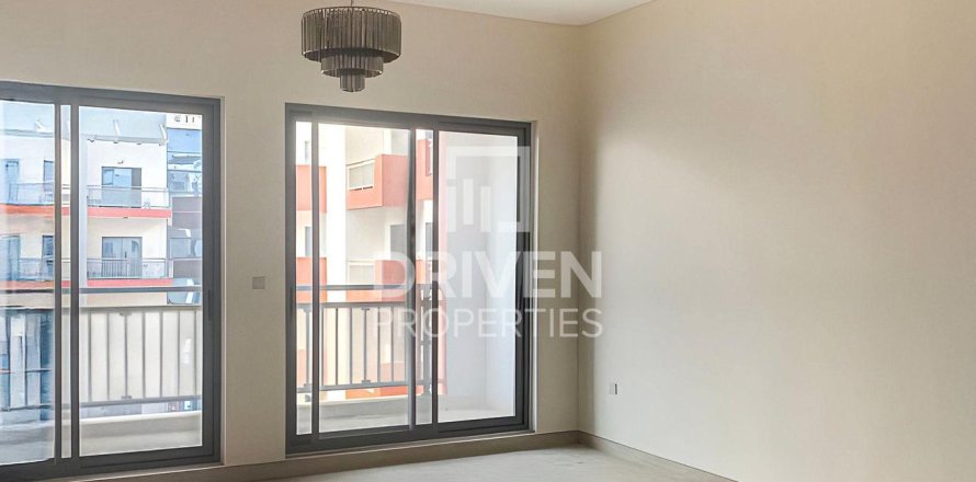 Apartment de 2 dormitorios en Al Furjan, UAE No. 190747