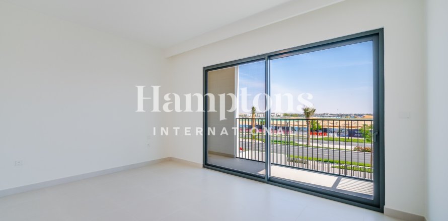 Villa de 3 dormitorios en Dubai South (Dubai World Central), UAE No. 141905