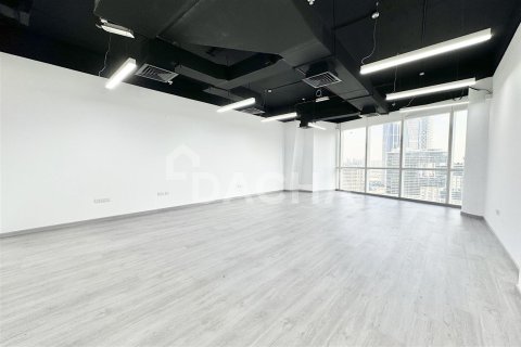 Office de 1 habitación en B2B Tower, UAE No. 25075 1