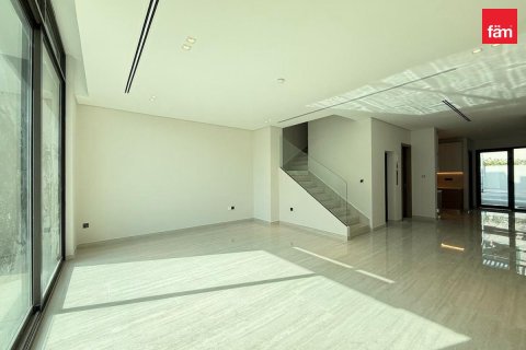4 bedrooms Townhouse in Dubai, UAE No. 173252