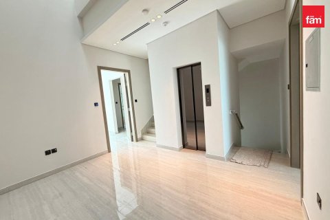 4 bedrooms Townhouse in Dubai, UAE No. 173252 10