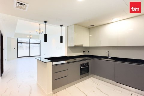 4 bedrooms Townhouse  No. 119715 2