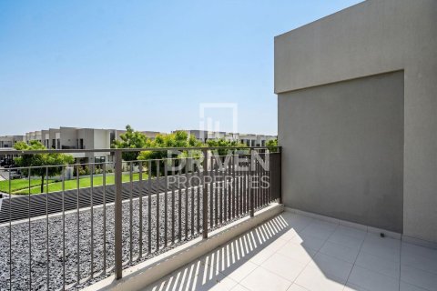 Вилла с 4 спальнями в EMAAR South, ОАЭ №192756 25