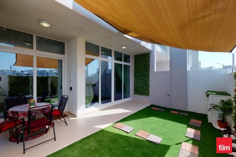 3 bedrooms Townhouse  No. 112096 2